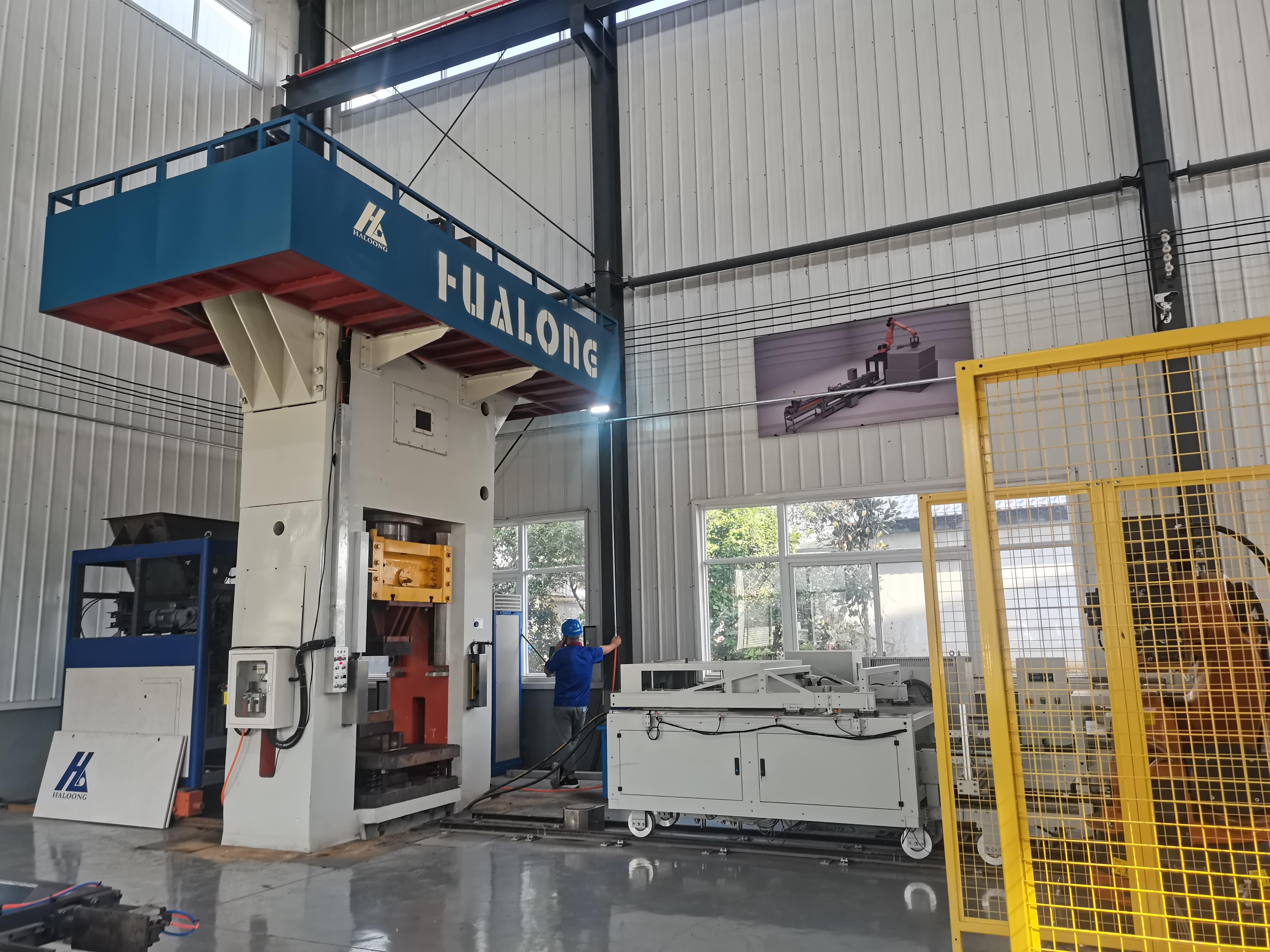 電動螺旋壓力機(jī)取代摩擦壓力機(jī)，是必然趨勢